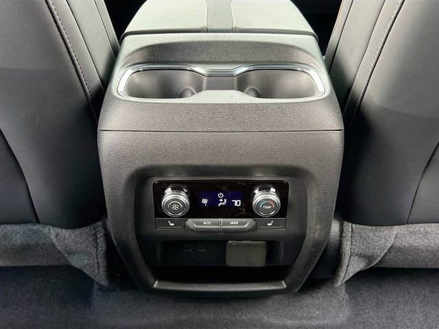 New 2026 GMC Acadia AT4 w/ Luxury Package image 18