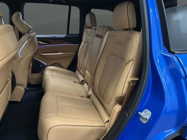 Used 2023 Jeep Grand Cherokee Summit image 33