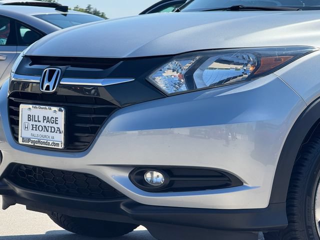 Used 2017 Honda HR-V EX image 3