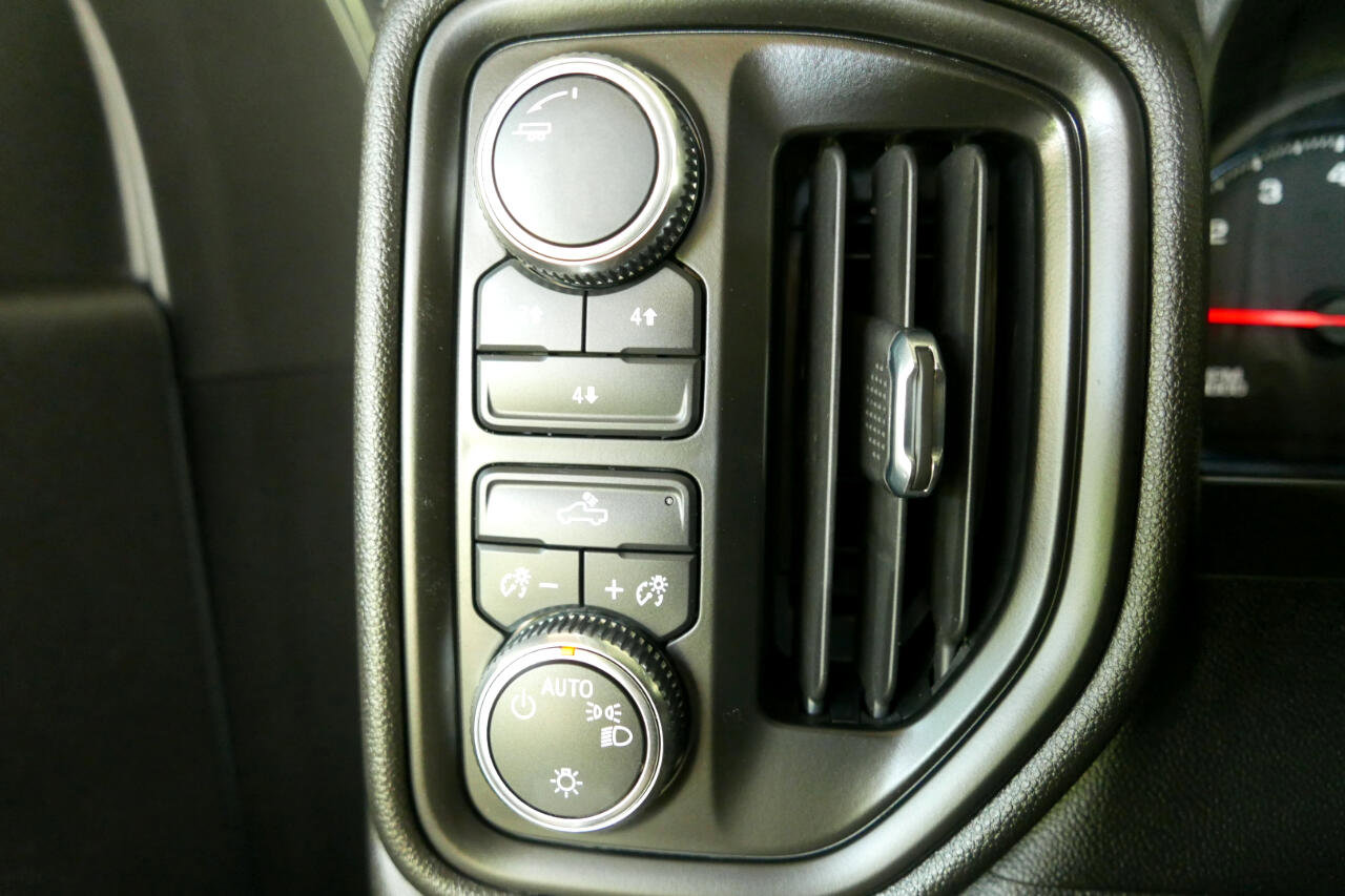 Used 2024 GMC Sierra 2500 Pro w/ Convenience Package image 14