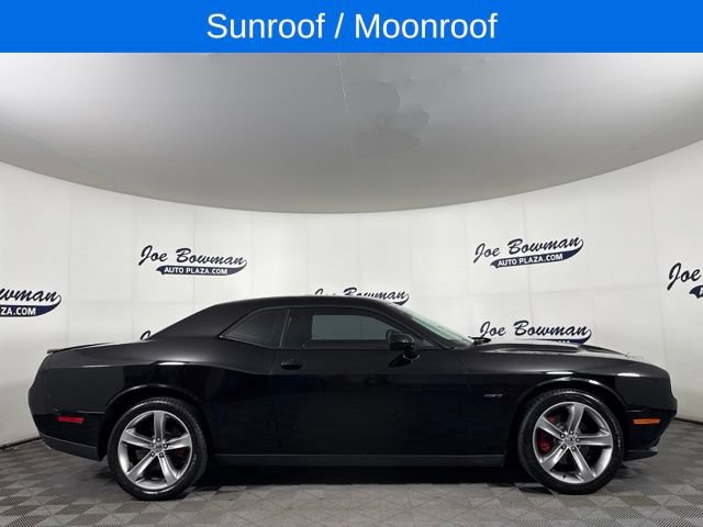 Used 2015 Dodge Challenger R/T w/ Quick Order Package 28B R/T RWD image 6