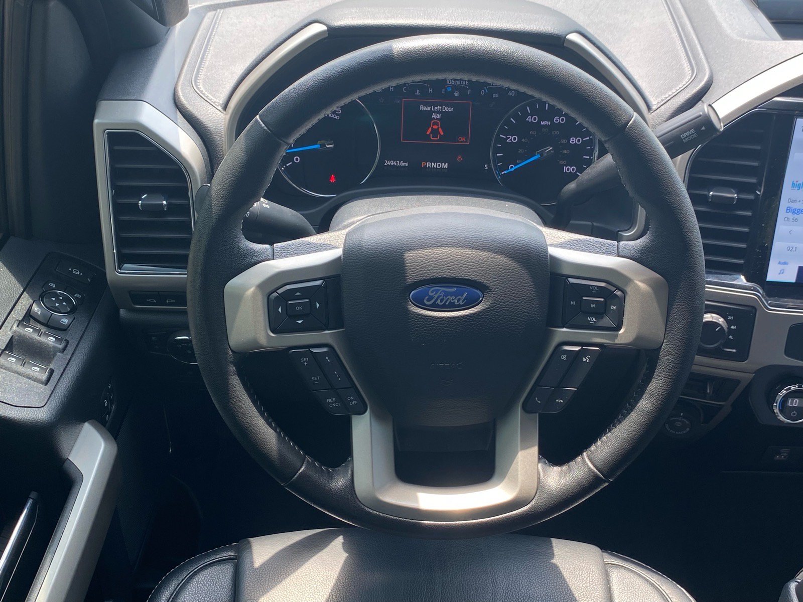 Used 2022 Ford F450 Lariat w/ Lariat Ultimate Package AWD/4WD image 9