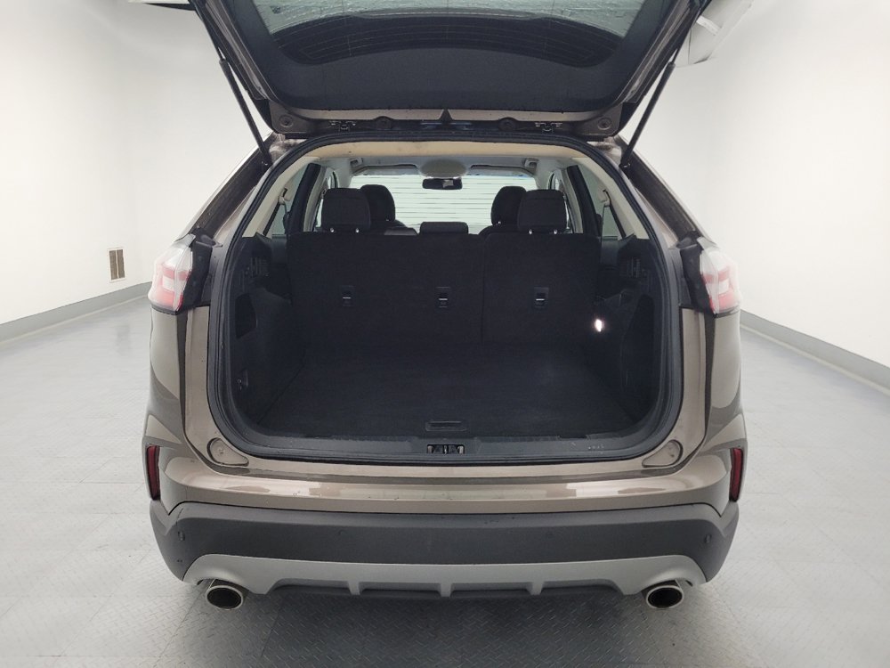 Used 2019 Ford Edge SEL AWD/4WD image 29