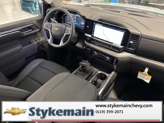 New 2025 Chevrolet Silverado 1500 LTZ w/ LTZ Convenience Package II image 18