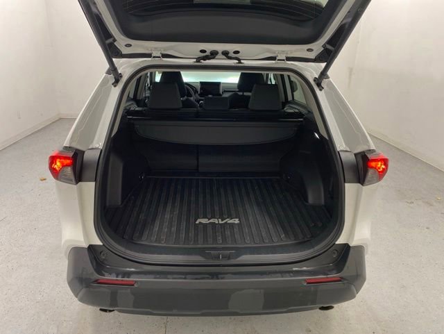 Used 2025 Toyota RAV4 XLE w/ Convenience Package AWD/4WD image 36