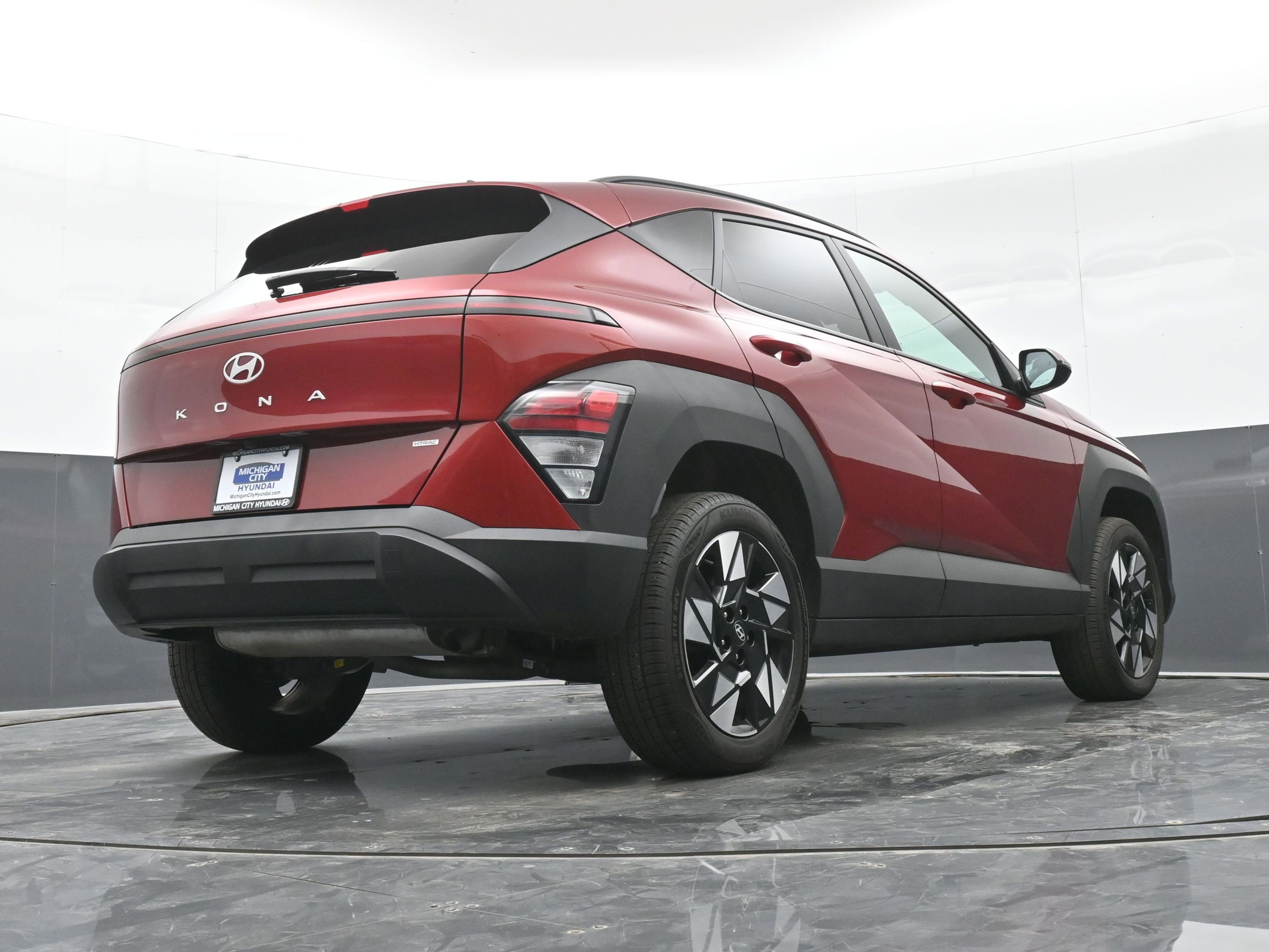 Certified 2025 Hyundai Kona SEL image 43