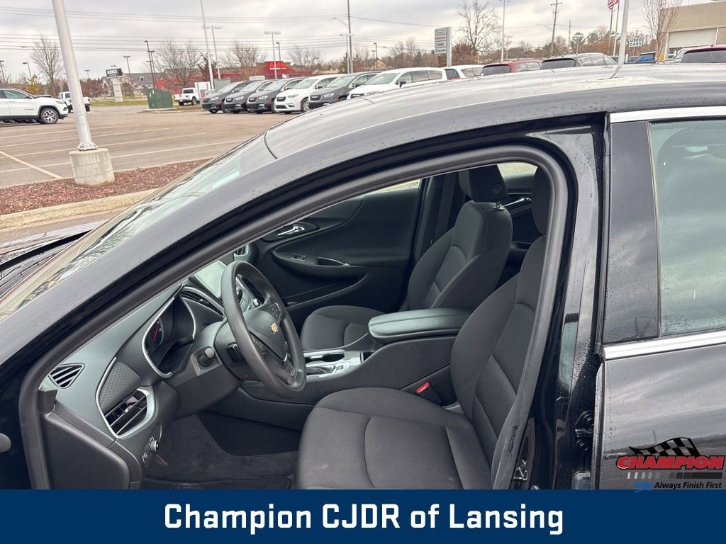 Used 2023 Chevrolet Malibu LT image 19