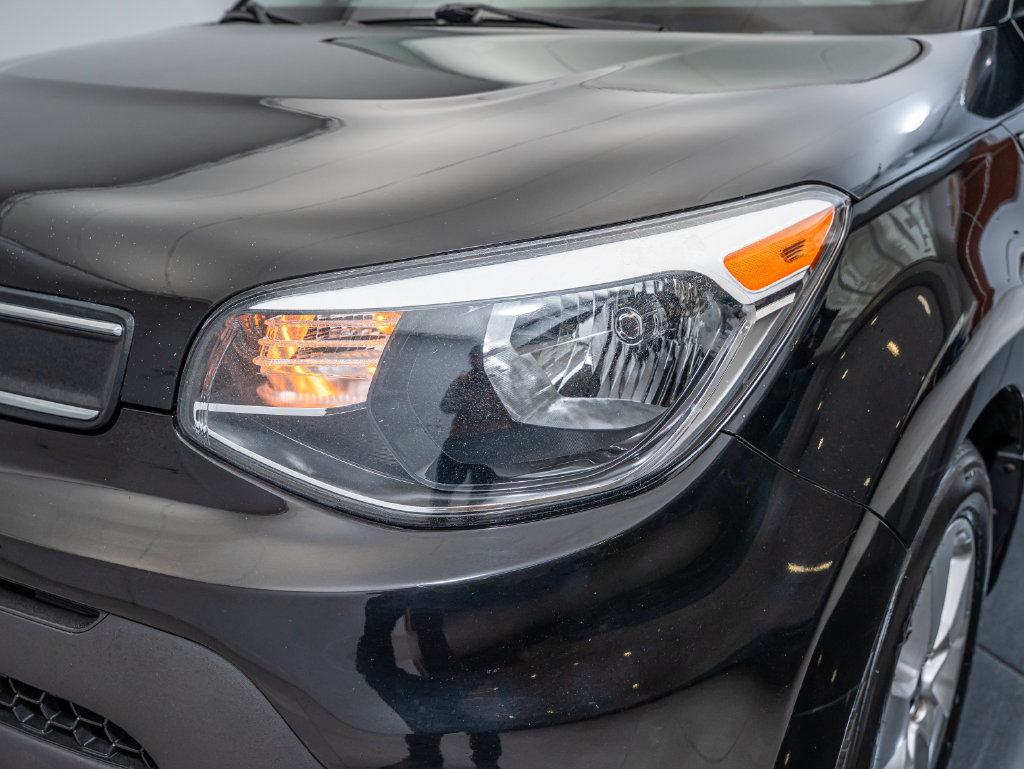 Used 2017 Kia Soul FWD image 14