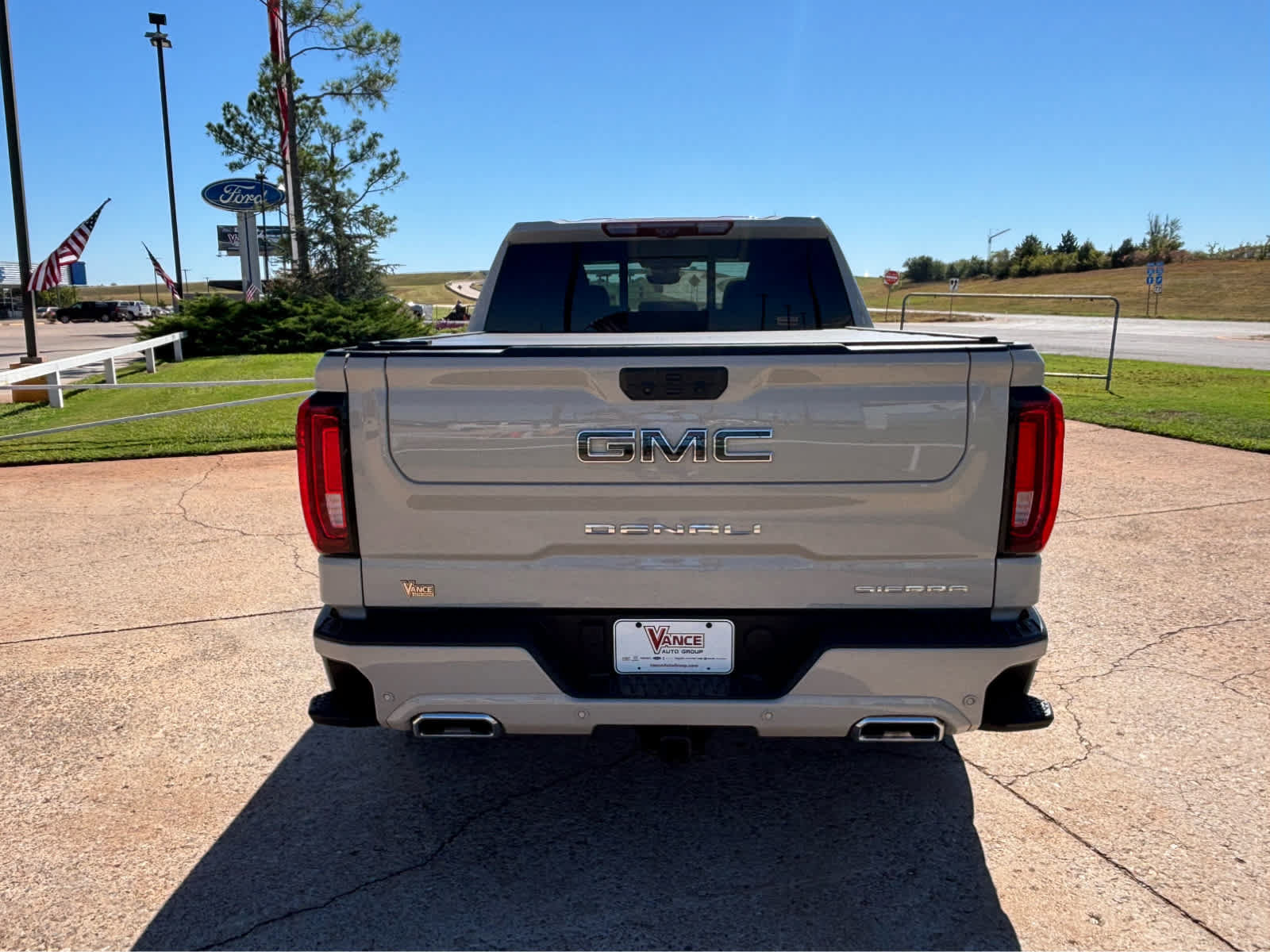 Used 2026 GMC Sierra 1500 Denali Ultimate AWD/4WD image 6