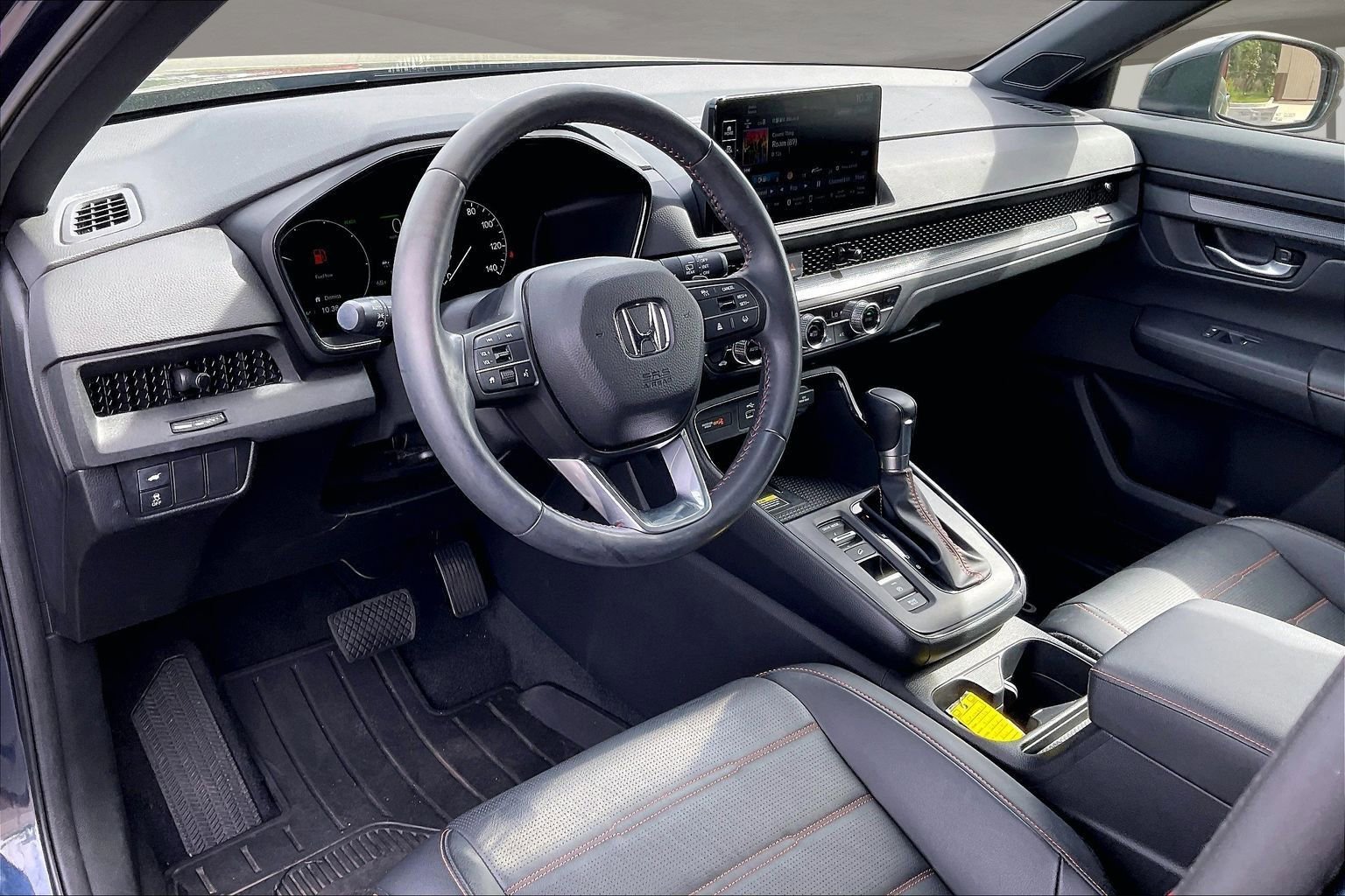 Used 2025 Honda CR-V Sport-L image 17