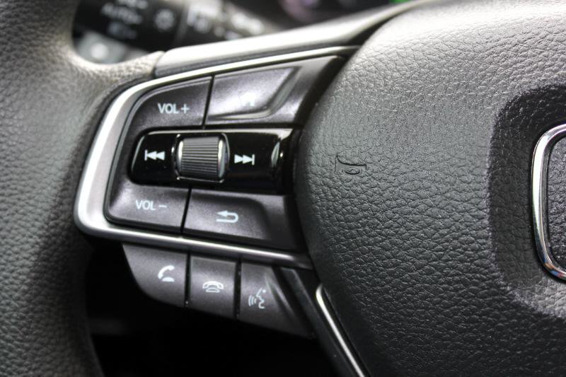 Used 2019 Honda Accord EX image 26