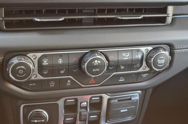 New 2026 Jeep Wrangler Sahara image 27