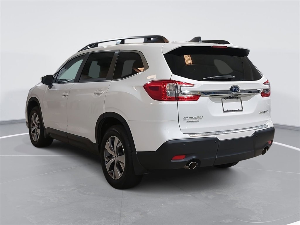 Certified 2025 Subaru Ascent Premium w/ Premium Package image 7