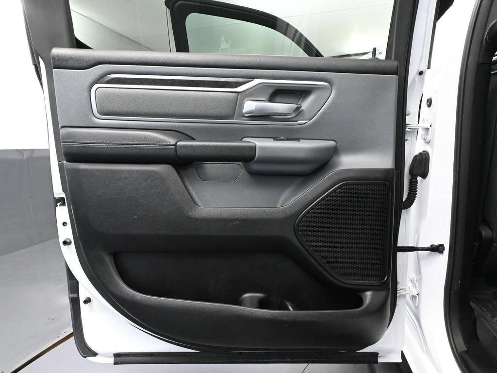 Used 2022 RAM 1500 Big Horn AWD/4WD image 39
