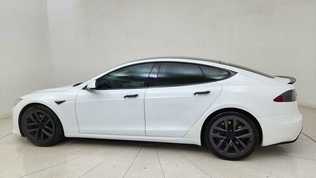 Used 2022 Tesla Model S Plaid AWD/4WD image 4
