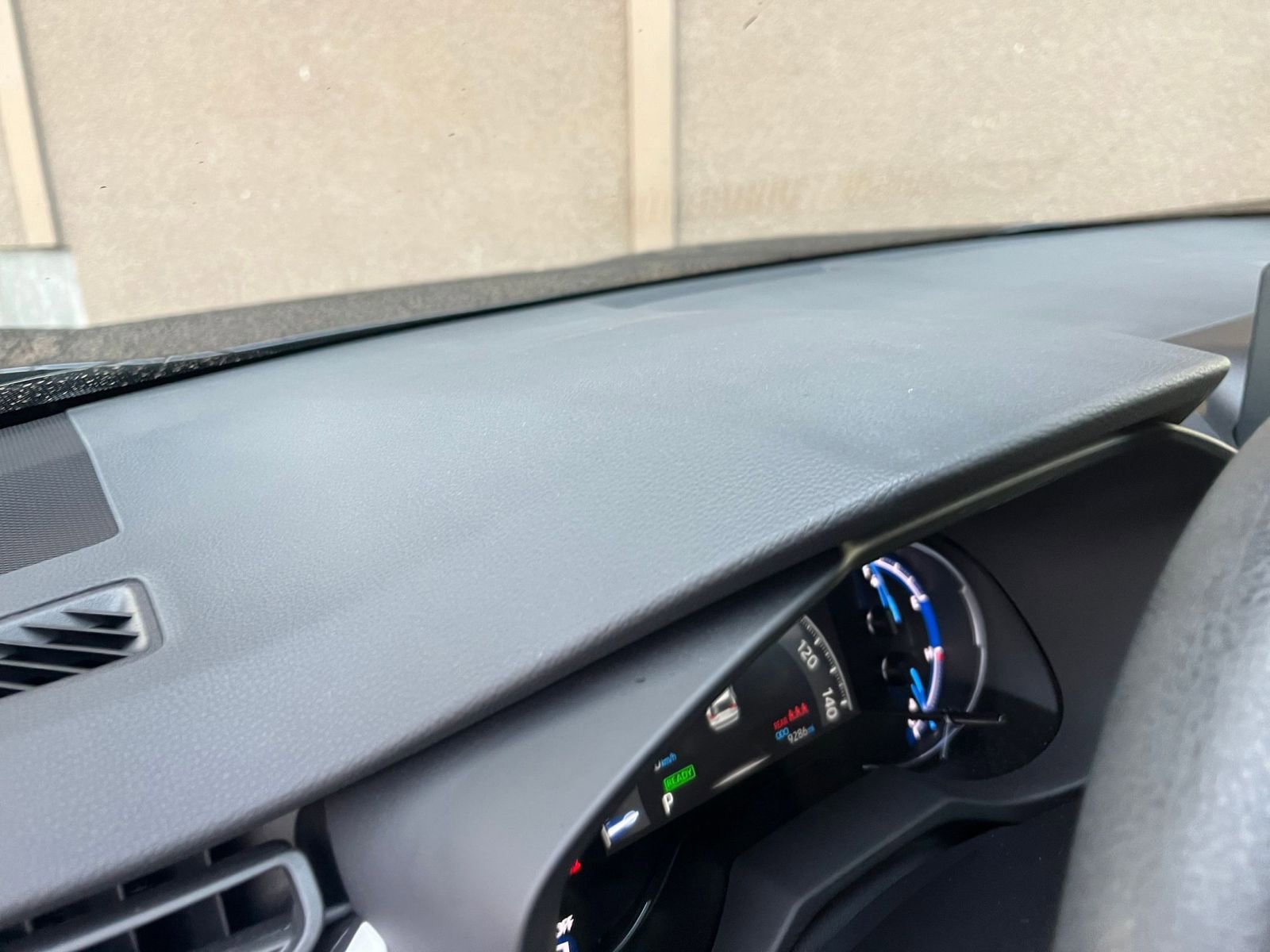 Used 2025 Toyota RAV4 LE image 34