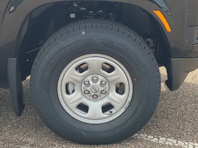 New 2027 Nissan Frontier S AWD/4WD image 9