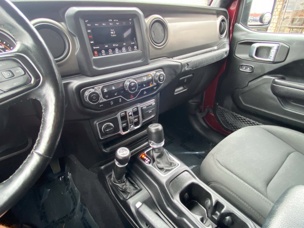 Used 2021 Jeep Gladiator Sport AWD/4WD image 27