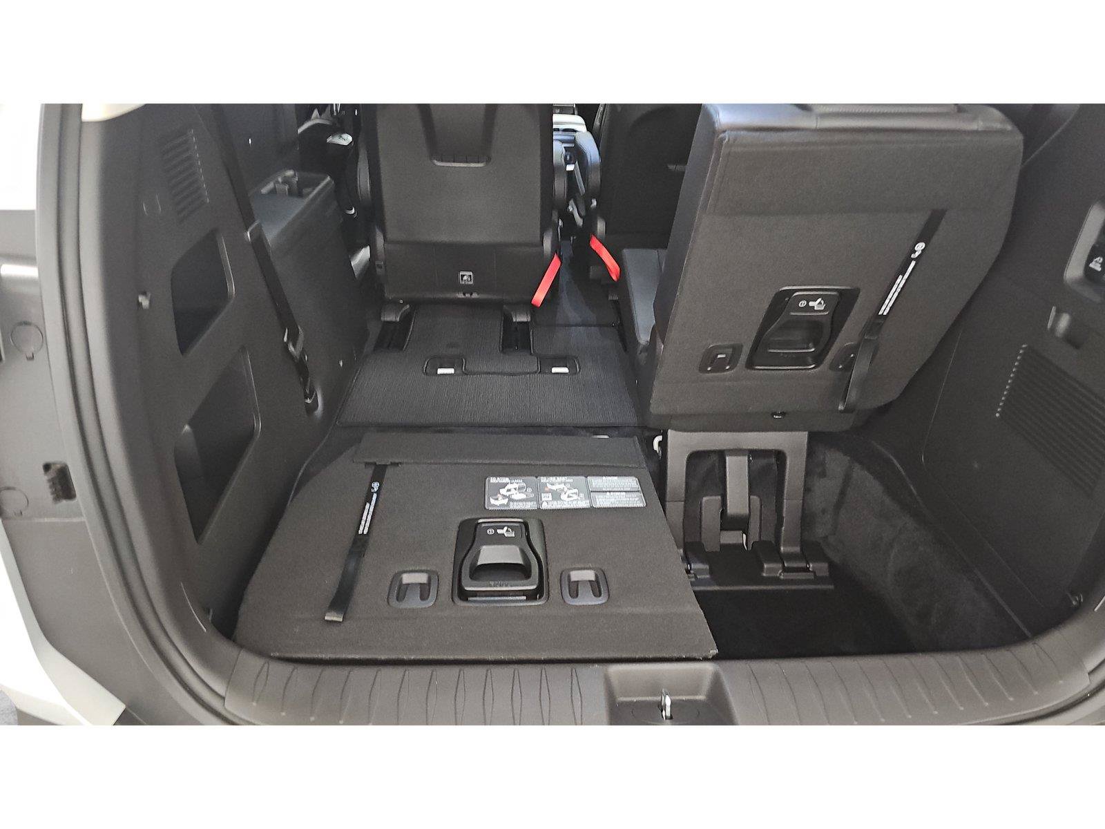 Used 2026 Kia Carnival SX Prestige FWD image 27