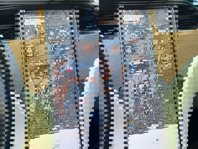 Used 2021 Tesla Model X Long Range image 21