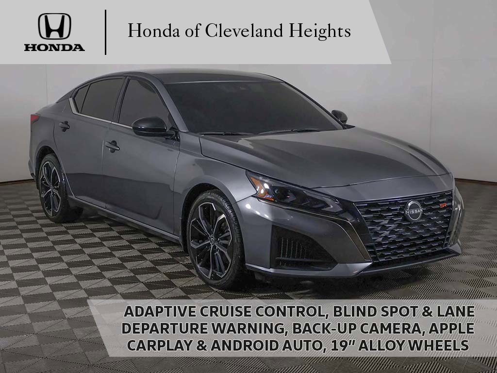 Used 2024 Nissan Altima 2.5 SR