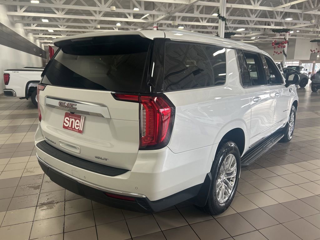 Used 2023 GMC Yukon XL SLT w/ SLT Luxury Package AWD/4WD image 5