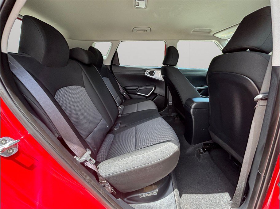 Used 2020 Kia Soul LX FWD image 29