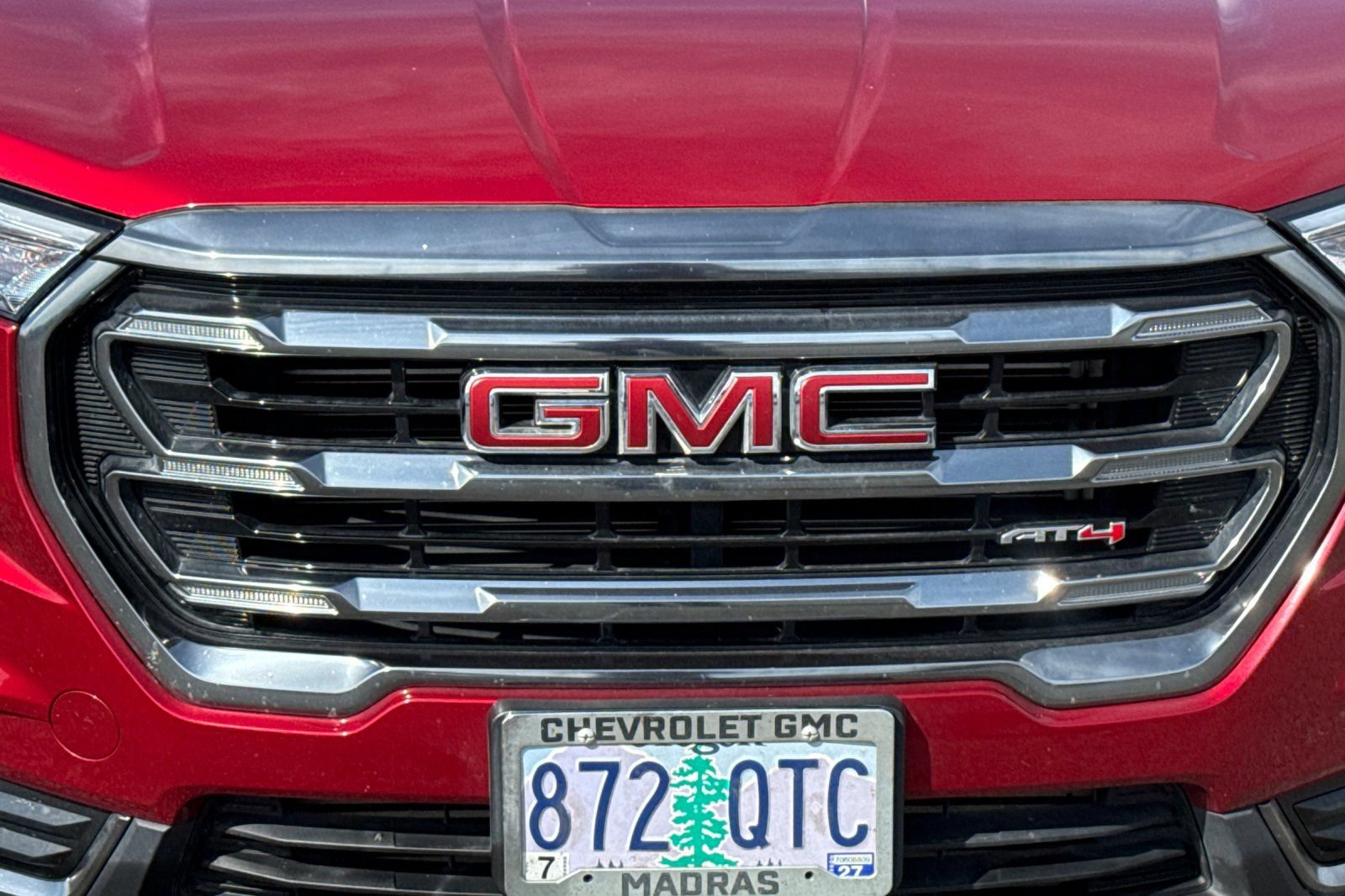 Used 2024 GMC Terrain AT4 w/ LPO, Floor Liner Package AWD/4WD image 46