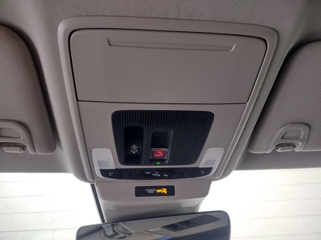 Used 2024 Honda Accord EX-L image 33