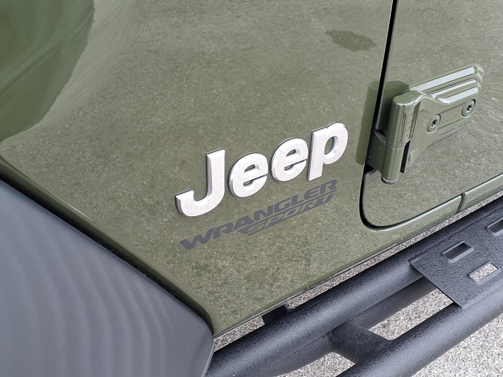 Used 2020 Jeep Wrangler Sport image 10