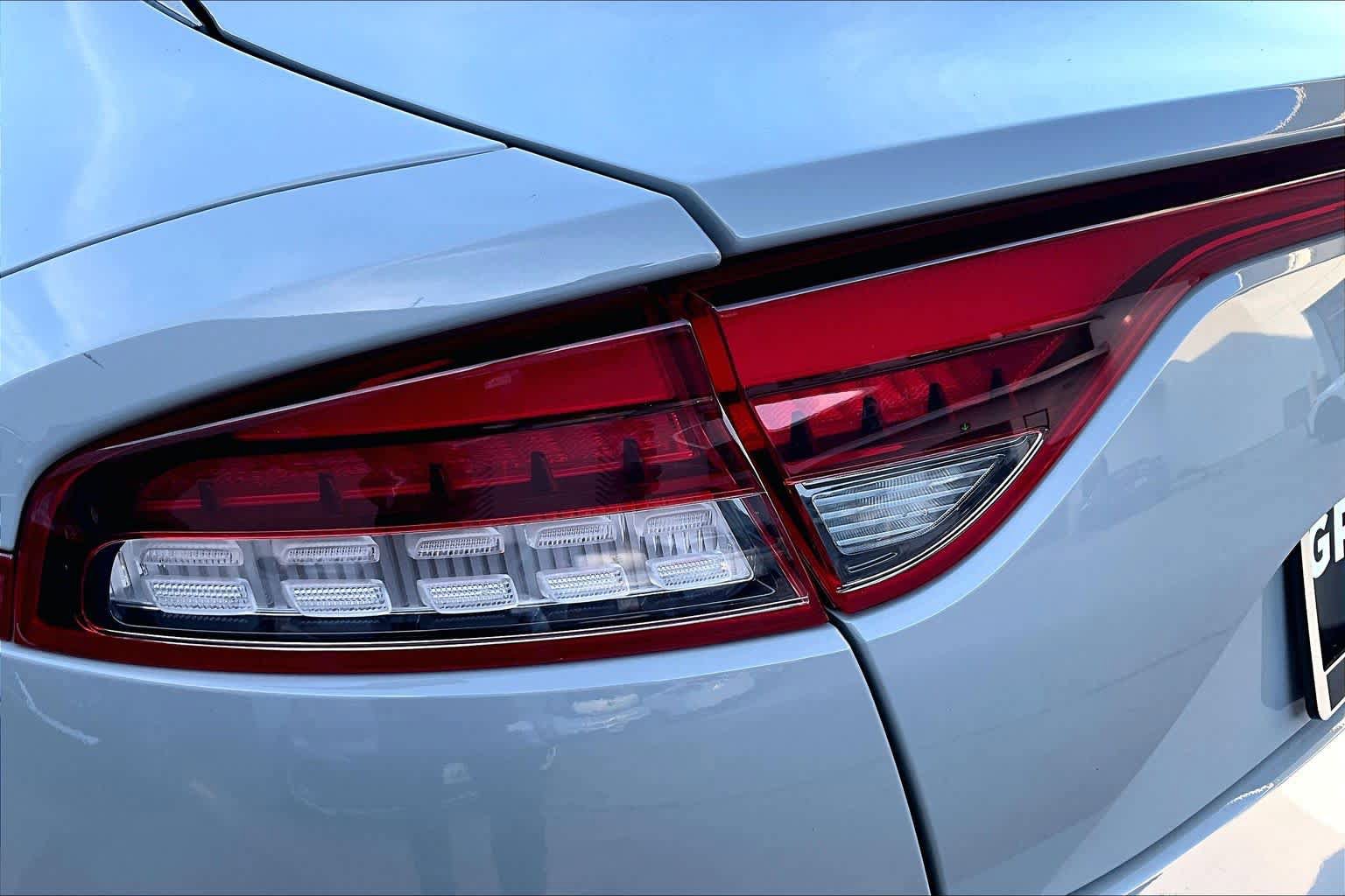 Used 2022 Kia Stinger GT-Line RWD image 27