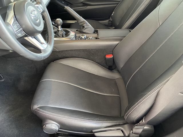 Used 2021 MAZDA MX-5 Miata Grand Touring RWD image 14