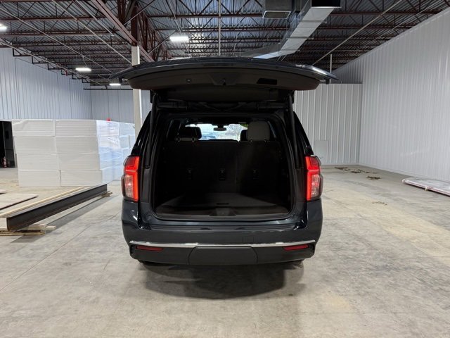 Used 2022 Chevrolet Tahoe LT w/ Luxury Package image 36