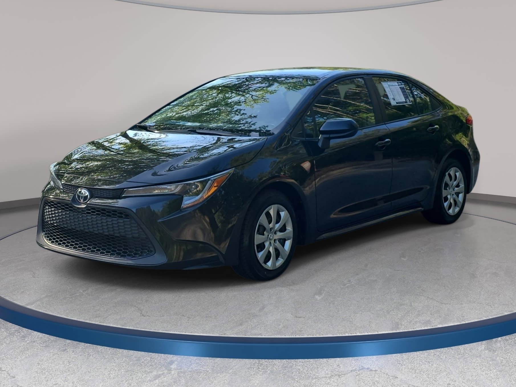 Used 2022 Toyota Corolla LE video 1