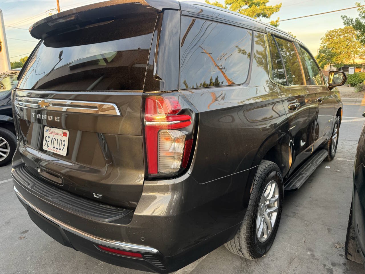 Used 2021 Chevrolet Tahoe LT RWD image 5