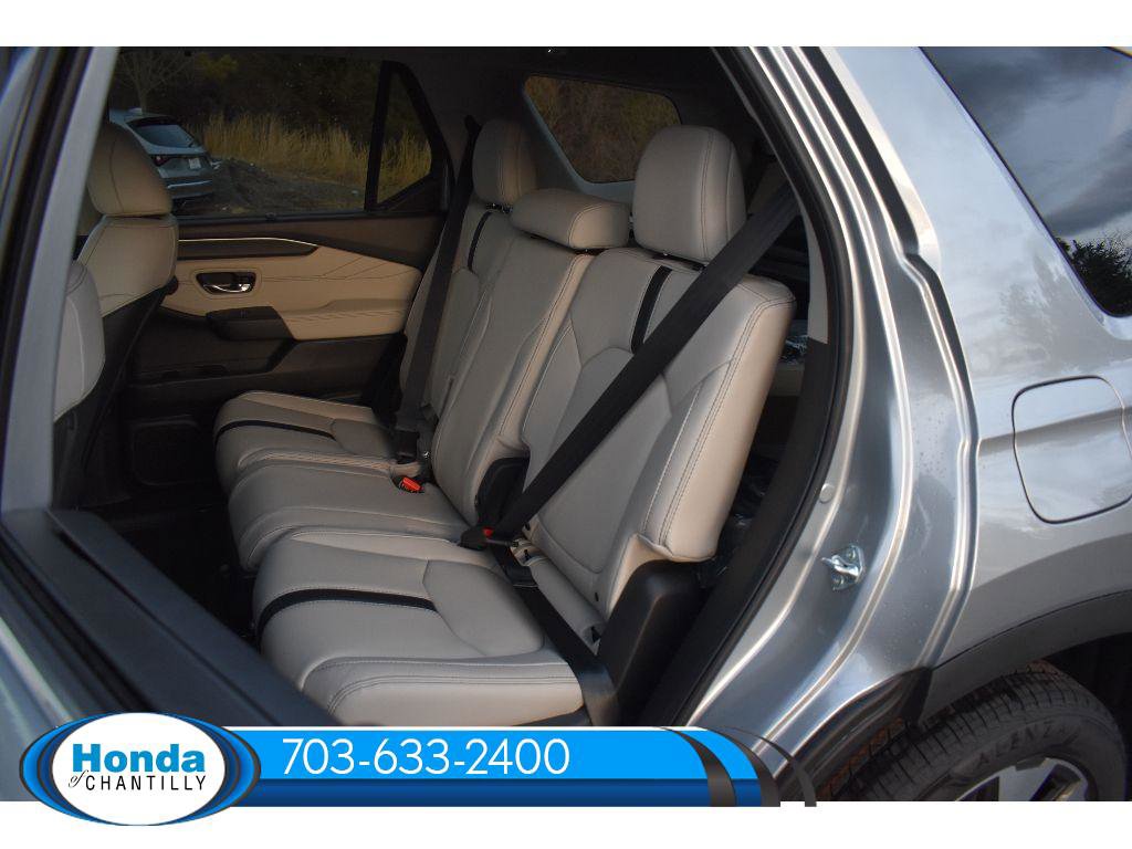 New 2026 Honda Pilot Touring image 29