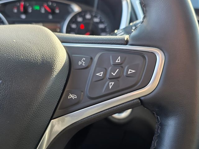 Used 2023 Chevrolet Equinox Premier AWD/4WD image 30