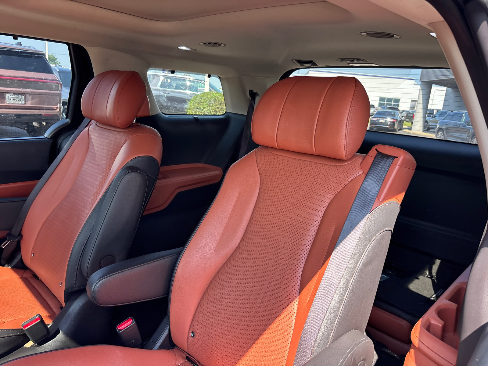 Used 2024 Kia Carnival SX Prestige FWD image 26