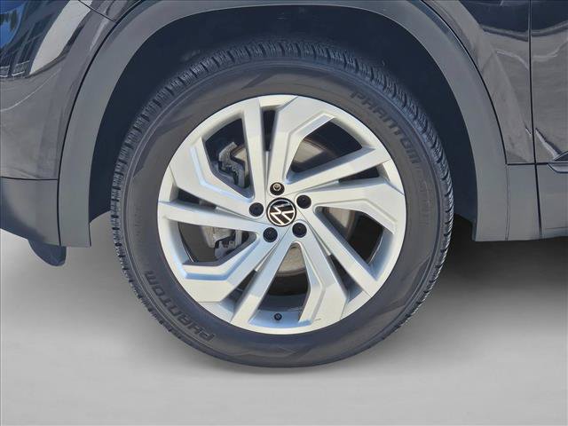 Used 2021 Volkswagen Atlas Cross Sport SEL FWD image 25