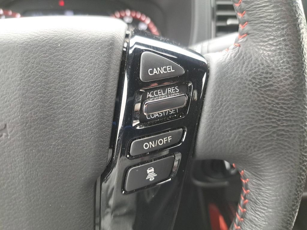 Used 2024 Nissan Frontier PRO-4X w/ Technology Package image 23