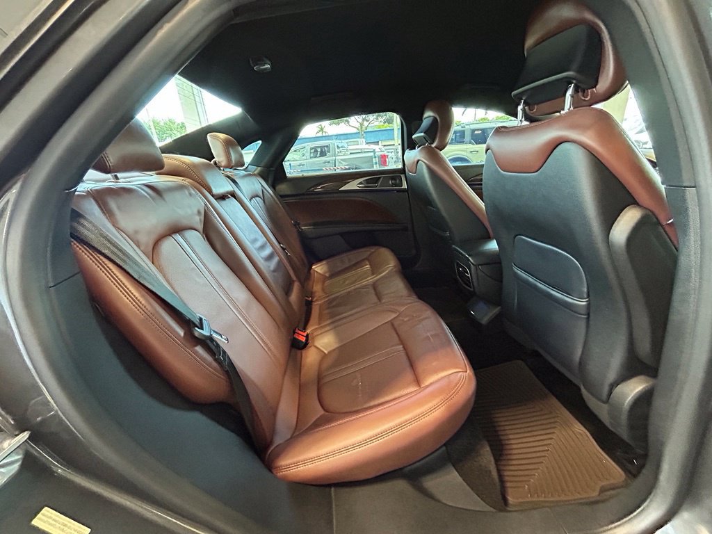 Used 2018 Lincoln MKZ Reserve w/ Technology Package FWD image 31