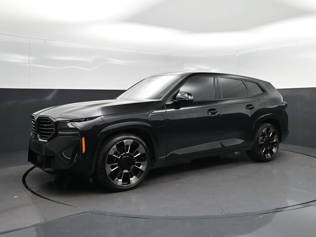 Certified 2023 BMW XM AWD/4WD image 3