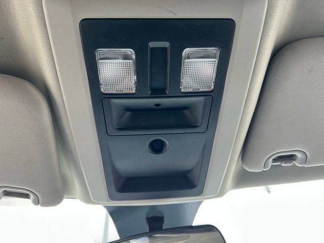Used 2021 RAM 1500 Classic SLT AWD/4WD image 25