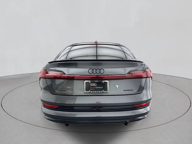 Used 2023 Audi e-tron Prestige w/ Prestige Package AWD/4WD image 3