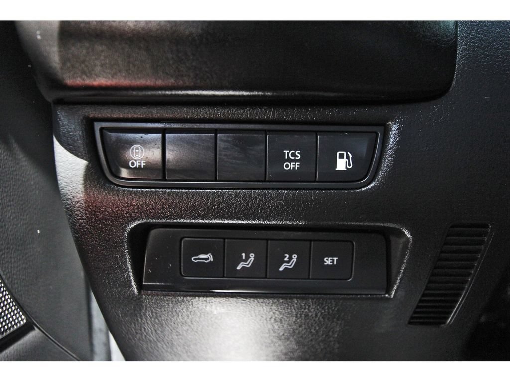 Certified 2025 MAZDA CX-50 AWD 2.5 Hybrid w/ Weather Package image 19