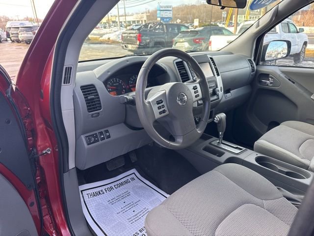 Used 2019 Nissan Frontier SV image 9