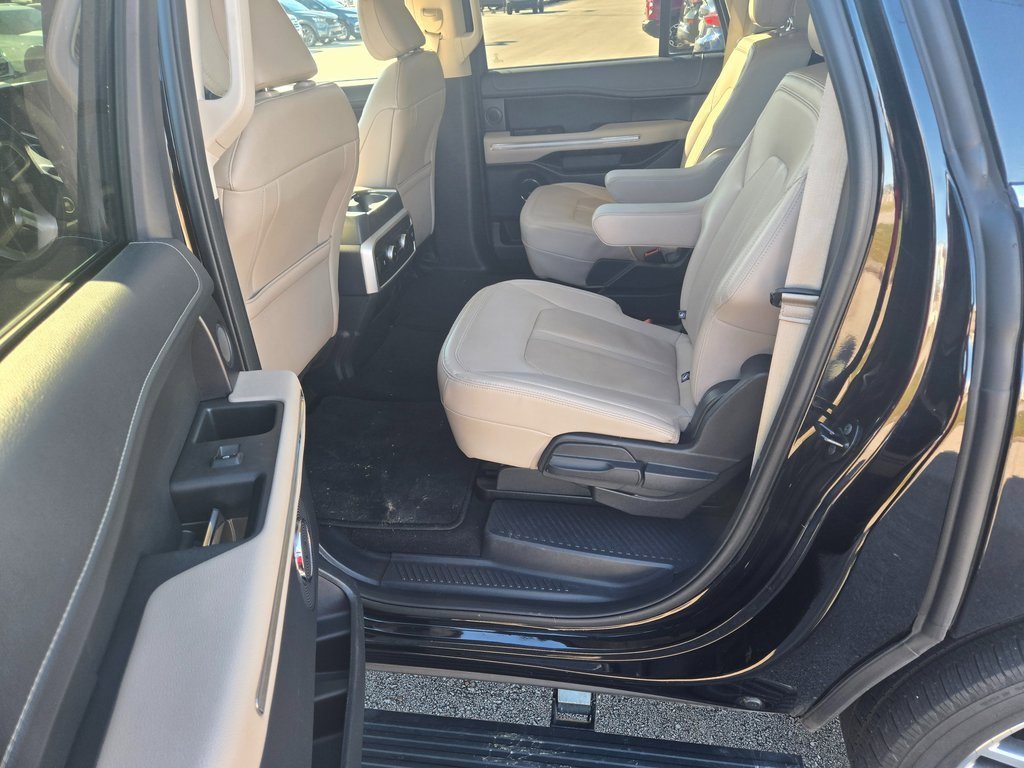 Used 2024 Ford Expedition Max Limited image 8