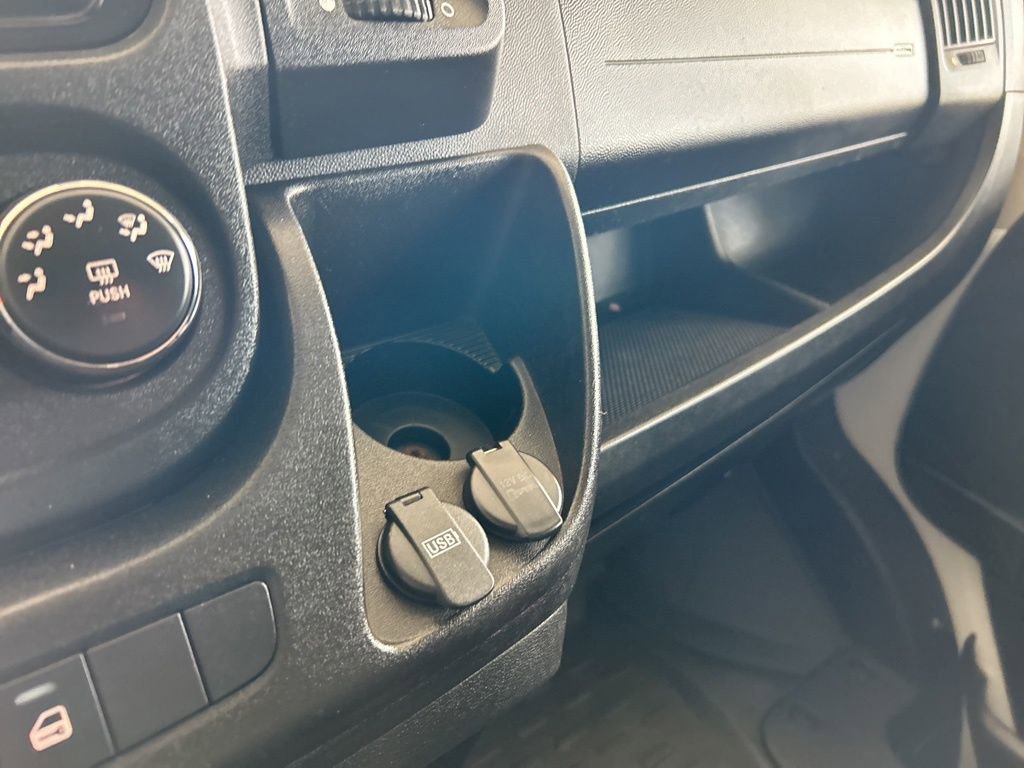 Used 2017 RAM ProMaster 2500 w/ Interior Convenience Group image 42