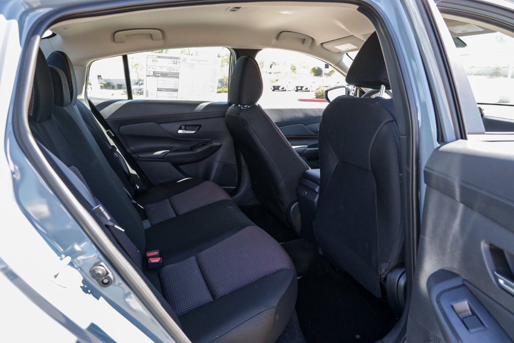 New 2027 Nissan Sentra SR FWD image 22