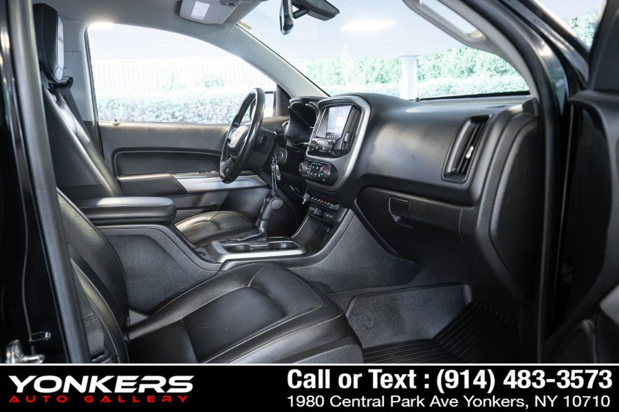 Used 2019 Chevrolet Colorado ZR2 w/ ZR2 Midnight Special Edition AWD/4WD image 26